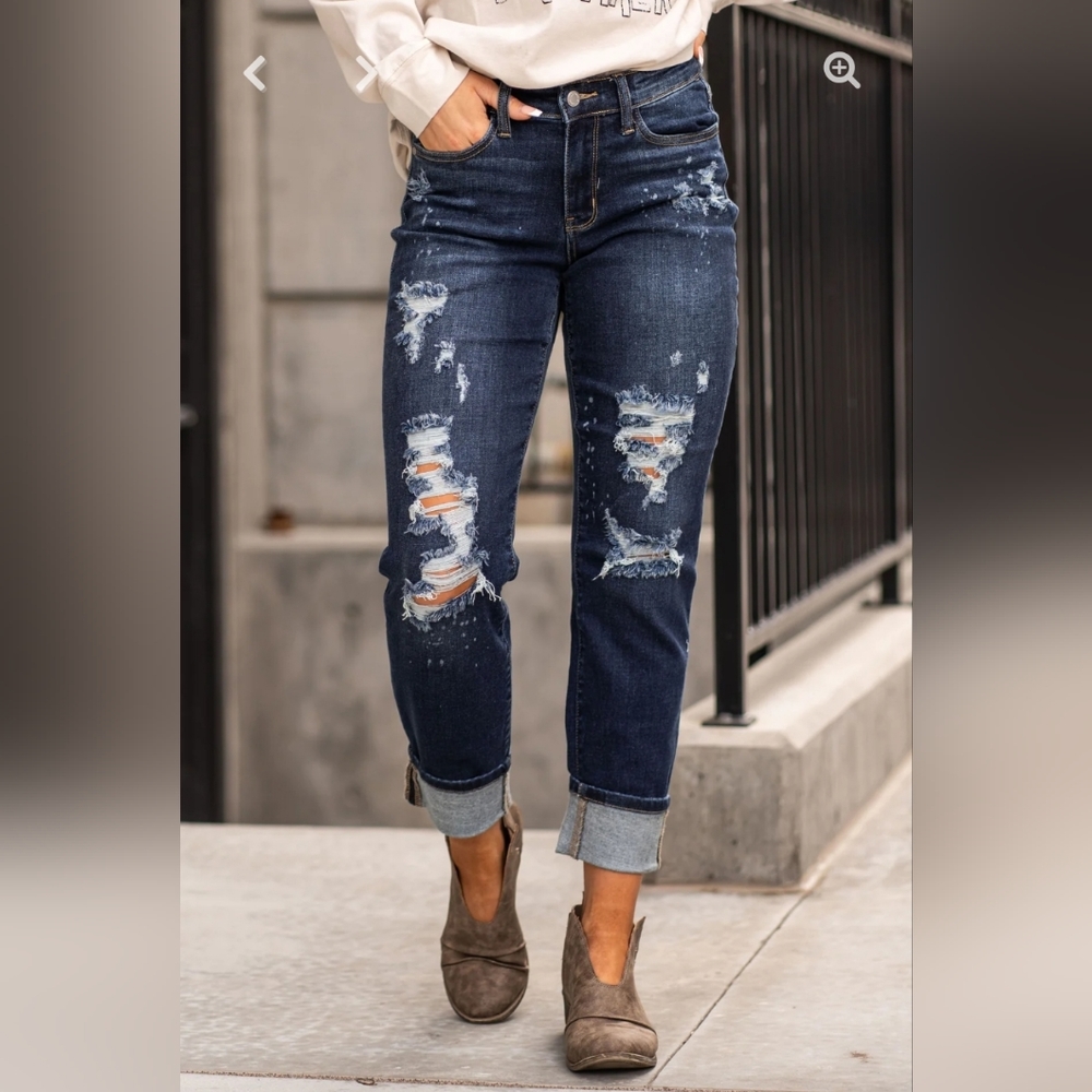 Judy bluejb82198dk-pl 16w